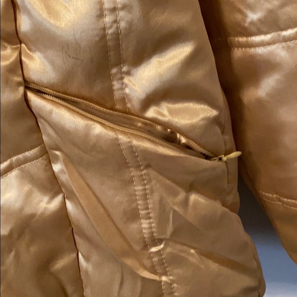 Palomares of Calif gold hooded puffer jacket - Picture 3 of 8